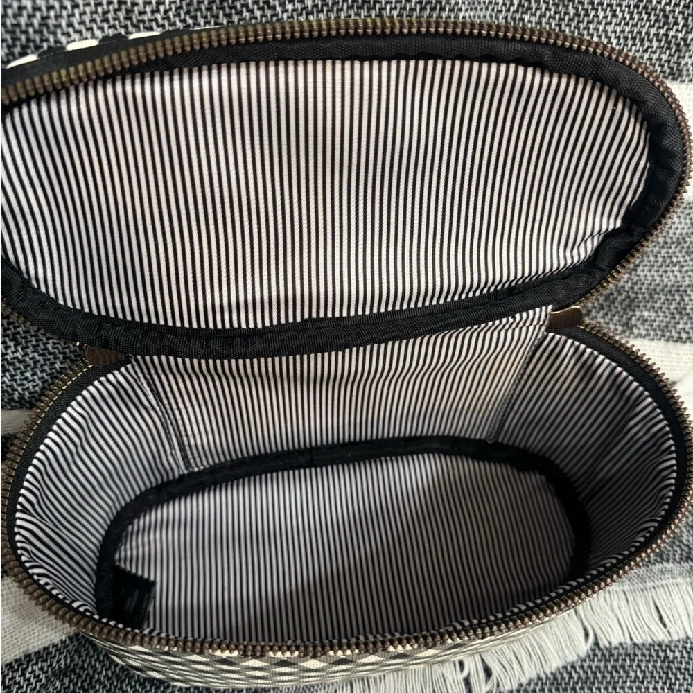 Black and White Checkered Women's cosmetic Bag